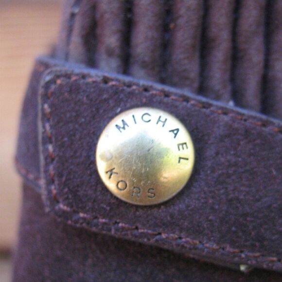 Michael Kors women’s 9.5 Brown Heeled Ankle Boots - Picture 5 of 10